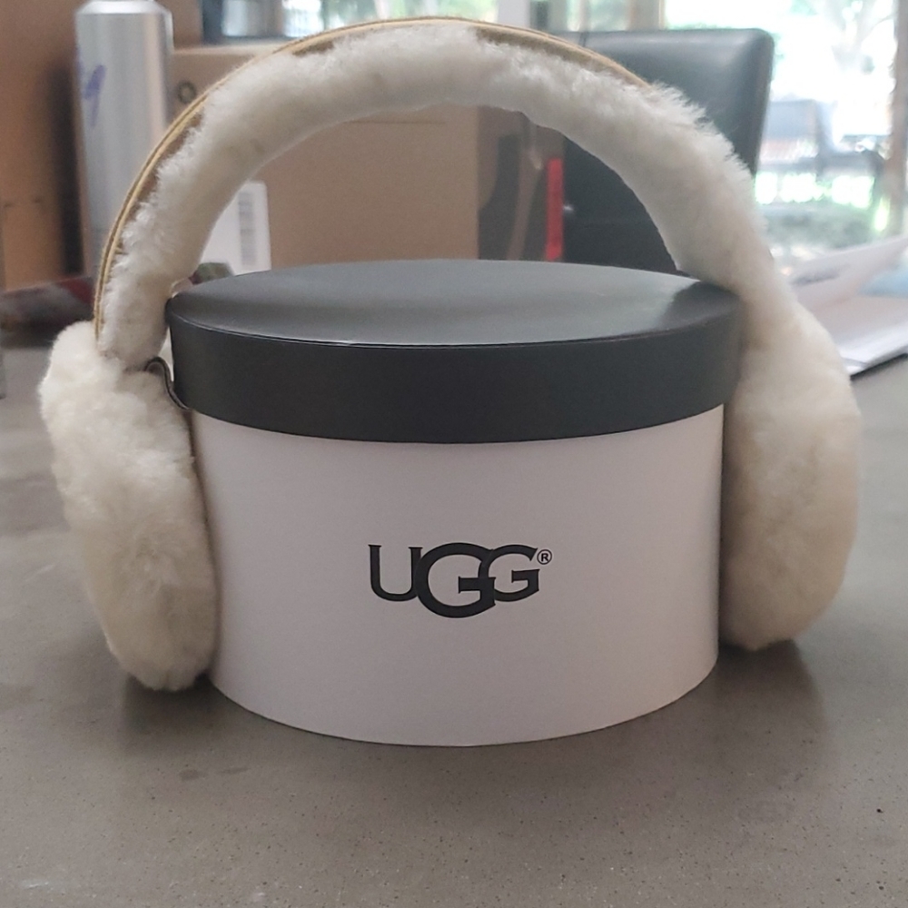Ugg earmuffs